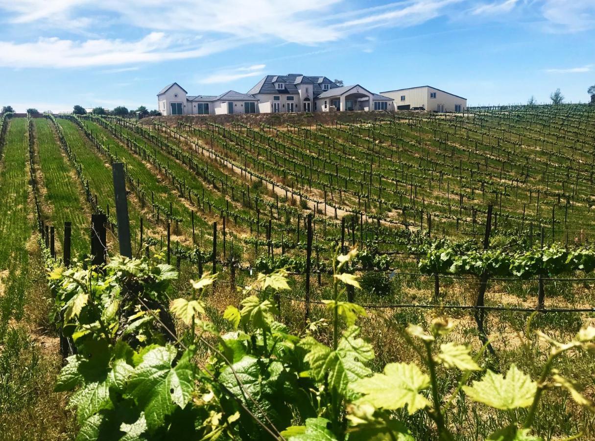 Domaine Chardonnay Bed & Breakfast Temecula Exterior photo